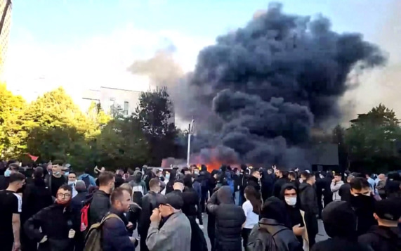 Более 150 человек пострадали в результате беспорядков в Албании