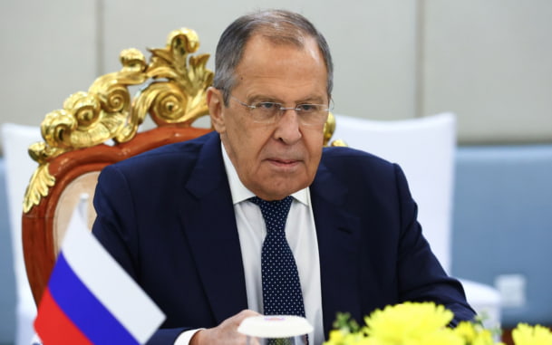 Король Бахрейна принял министра иностранных дел России Сергея Лаврова