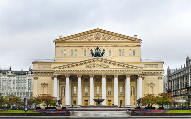 Большой театр добился взыскания с девяти ответчиков 632 млн рублей