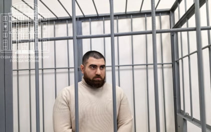 Осужденный блогер Маркарян сам сшил себе робу в колонии