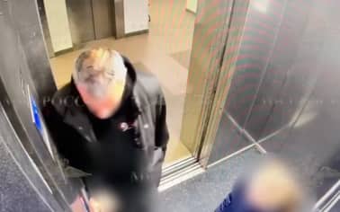 В Петербурге мужчина напал на школьницу, злоумышленник задержан