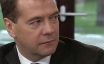 Медведев высмеял Мерца за слова о влиянии России на немецкое общество