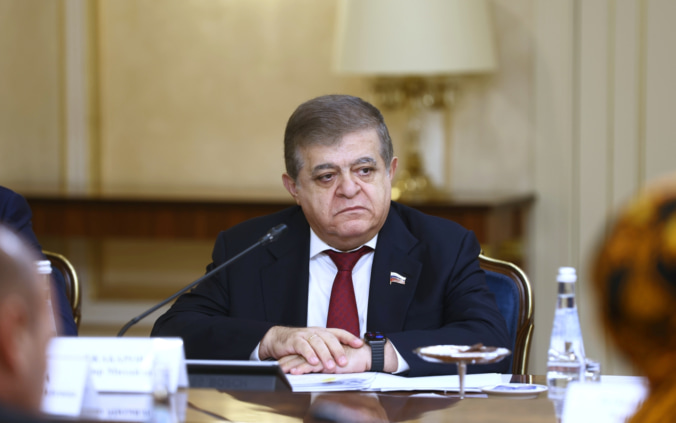 Джабаров: РФ жестко ответит, если поймет, что ее обманывают с переговорами