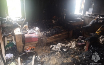 Пожилая женщина погибла при пожаре в частном доме в КБР