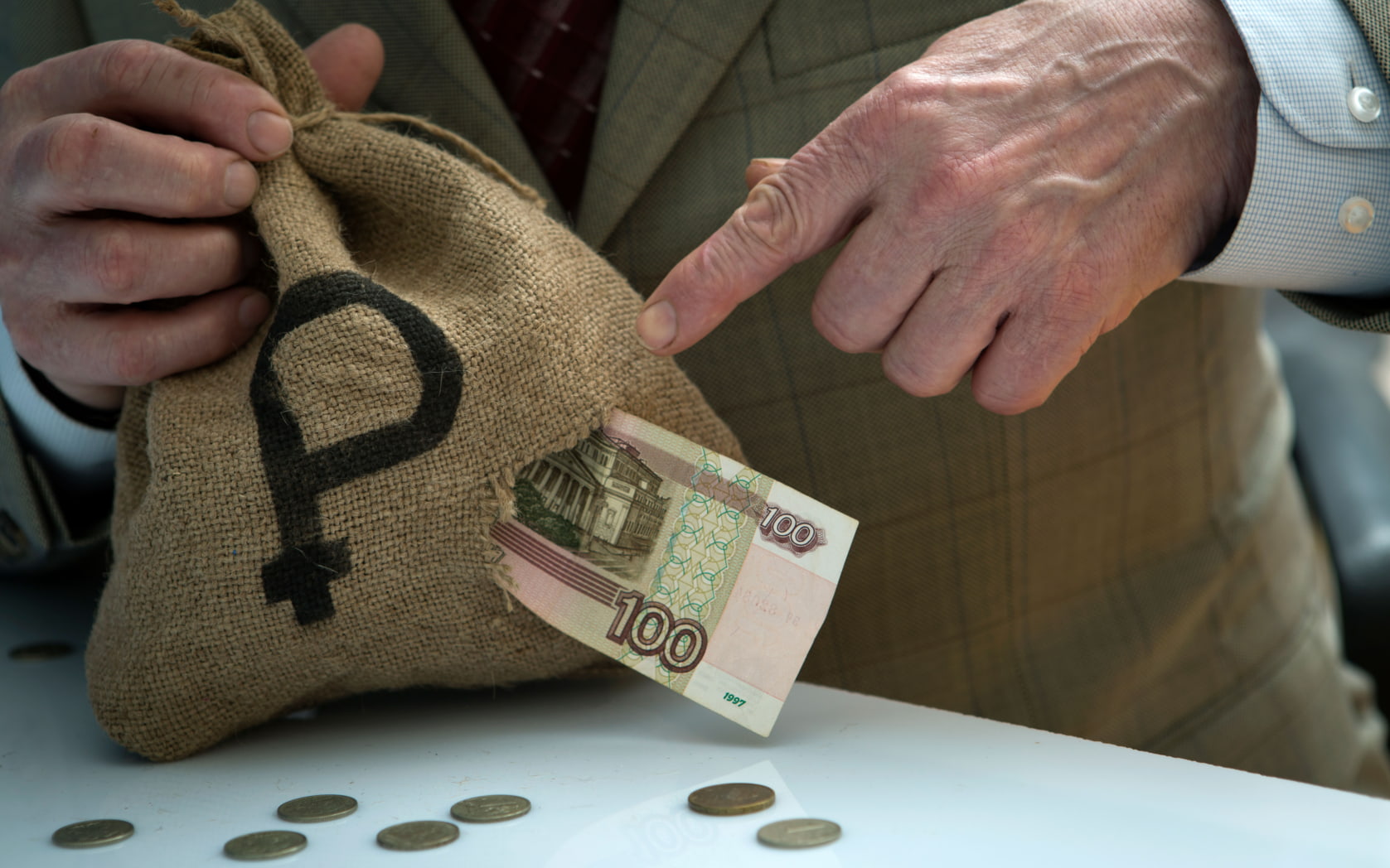 Финаналитик Беляев дал советы 57% россиян, которые не копят на пенсию