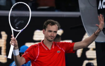 Даниил Медведев вышел в четвертьфинал турнира ATP в Алма-Ате