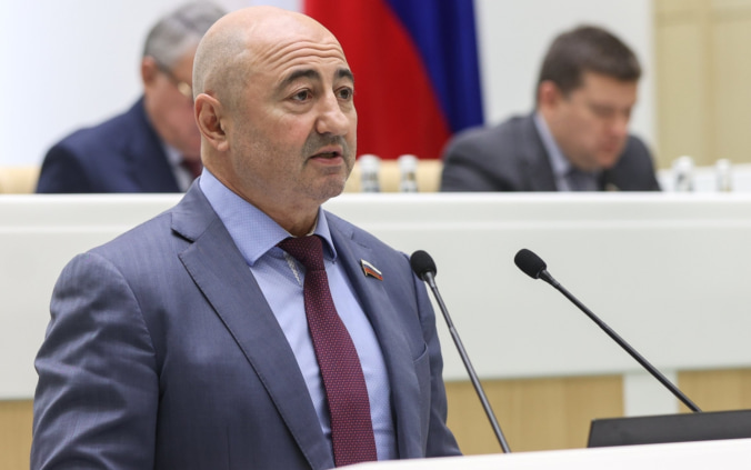 Бывший сенатор Вайнберг рассказал, почему ушел на СВО