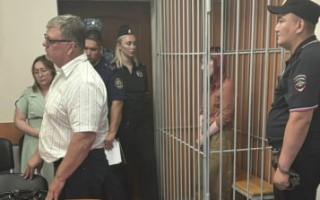 Двое обвиняемых в убийстве омского студента поменяли пол в паспорте