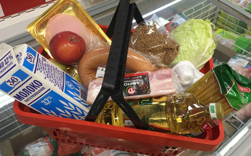 Доктор Мясников объяснил, как выбирать полезные продукты