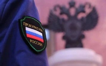 Шесть человек погибли при столкновении микроавтобуса с поездом в ЕАО