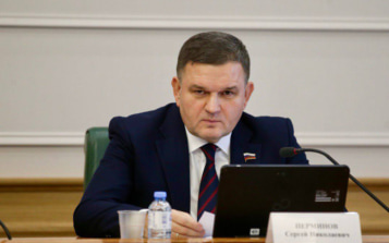 Сенатор Перминов прокомментировал инцидент с нападением на мать Вучича