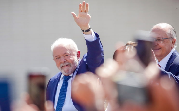 Лула да Силва отдал свой голос на выборах президента Бразилии