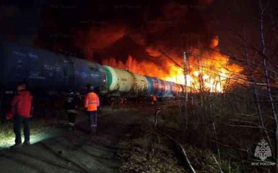 Открытое горение вагонов в Свердловской области ликвидировано