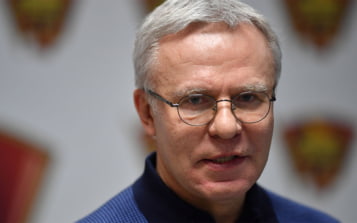 Фетисов назвал саксофониста Бутмана талантливым хоккеистом