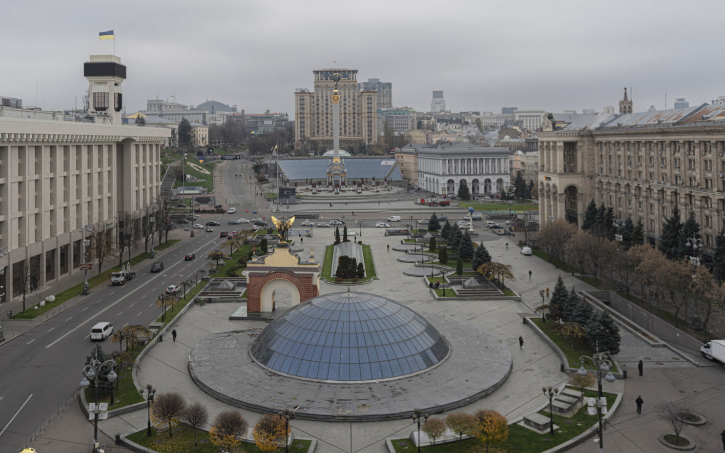 Украинский политолог: круговая оборона городов усилит панику на Украине
